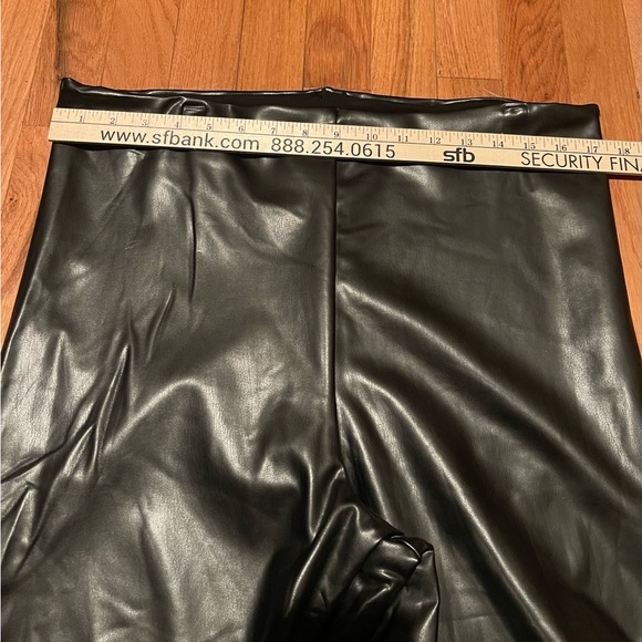 Joie Sleek Black Faux Leather Pants NWT (XXL) - Picture 4 of 8